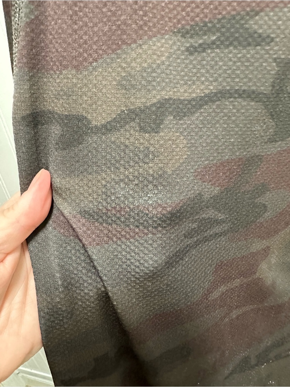ASRV Men’s Short-Sleeve Camo Performance Tee Black Burgundy see pics for flaws - Picture 5 of 13